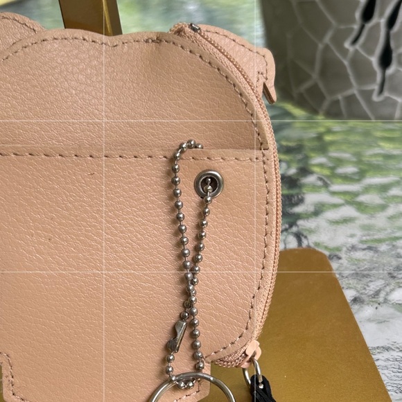 Rolf’s leather Bulldog Face coin purse. - Picture 4 of 4